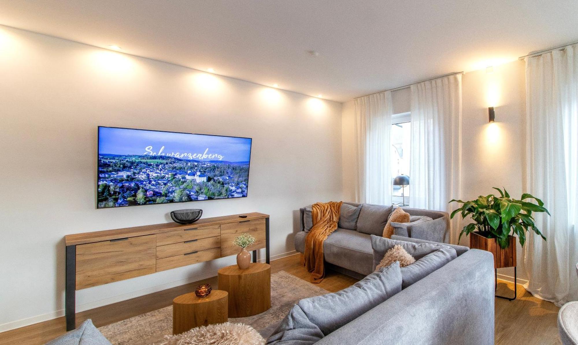Stilvolles City-Apartment I Netflix I Wlan L Stellplatz I Zentral Schwarzenberg/Erzgebirge Exterior foto