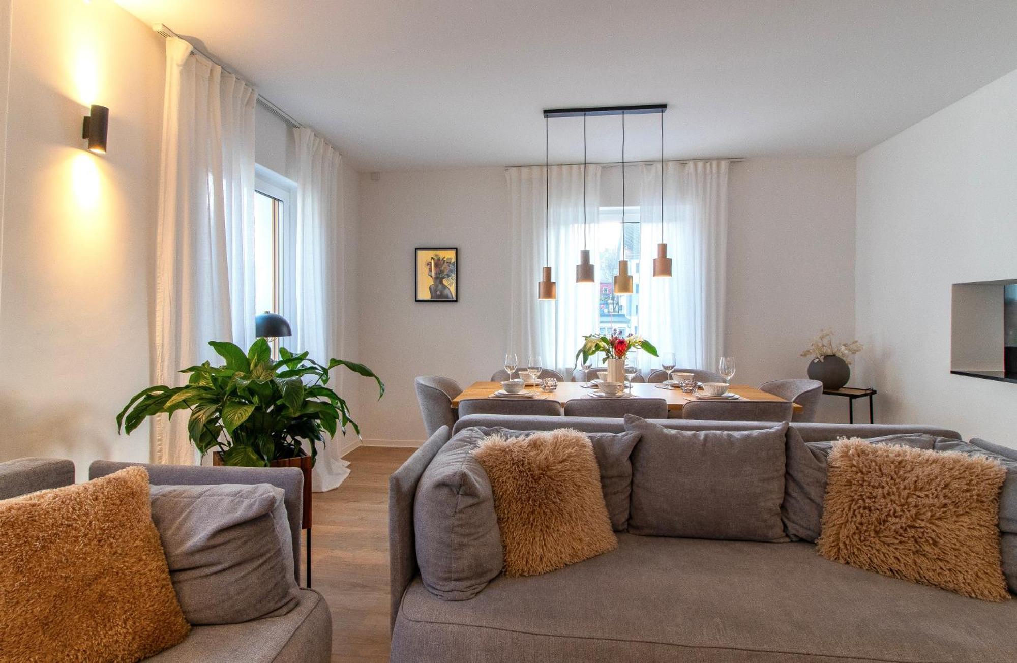 Stilvolles City-Apartment I Netflix I Wlan L Stellplatz I Zentral Schwarzenberg/Erzgebirge Exterior foto